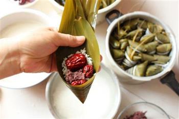 传统蜜枣粽怎么做,传统蜜枣粽怎么做好吃,传统蜜枣粽做法 传统蜜枣粽怎么做,传统蜜枣粽怎么做好吃,传统蜜枣粽做法