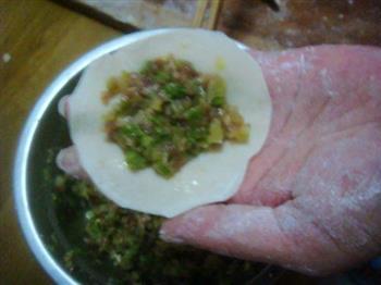 鸡蛋锅贴怎么做，鸡蛋锅贴怎么做好吃，鸡蛋锅贴做法