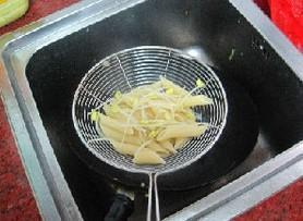 沙拉蔬菜通心粉怎么做，沙拉蔬菜通心粉怎么做好吃，沙拉蔬菜通心粉做法