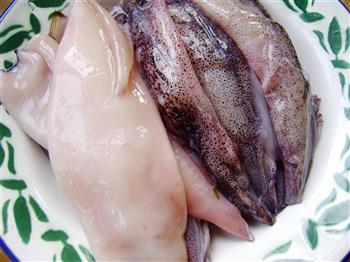 酥炸鱿鱼段怎么做，酥炸鱿鱼段怎么做好吃，酥炸鱿鱼段做法