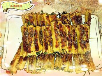 香菜干豆腐卷怎么做，香菜干豆腐卷怎么做好吃，香菜干豆腐卷做法