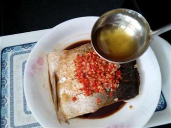 清蒸鱼段怎么做，清蒸鱼段怎么做好吃，清蒸鱼段做法