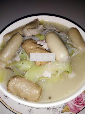 葫芦瓜丸子粉丝汤怎么做，葫芦瓜丸子粉丝汤怎么做好吃，葫芦瓜丸子粉丝汤做法
