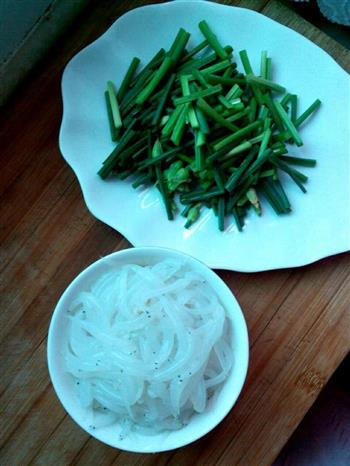 银鱼炒韭苔怎么做，银鱼炒韭苔怎么做好吃，银鱼炒韭苔做法