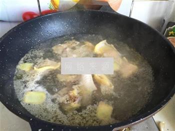 黄芪红枣鸡汤怎么做，黄芪红枣鸡汤怎么做好吃，黄芪红枣鸡汤做法