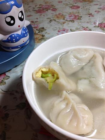 西葫芦鸡蛋水饺怎么做，西葫芦鸡蛋水饺怎么做好吃，西葫芦鸡蛋水饺做法