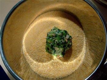 玉米面青菜团子怎么做，玉米面青菜团子怎么做好吃，玉米面青菜团子做法