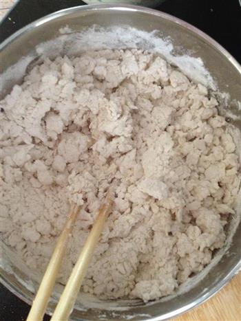 西葫芦鸡蛋水饺怎么做，西葫芦鸡蛋水饺怎么做好吃，西葫芦鸡蛋水饺做法