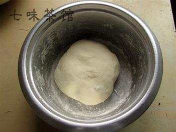 梅干菜肉包子怎么做，梅干菜肉包子怎么做好吃，梅干菜肉包子做法