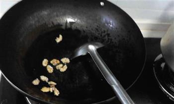 奶香核桃煎饼怎么做，奶香核桃煎饼怎么做好吃，奶香核桃煎饼做法