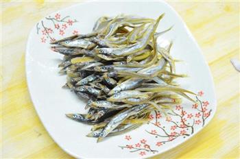 豉香红油面条鱼怎么做，豉香红油面条鱼怎么做好吃，豉香红油面条鱼做法