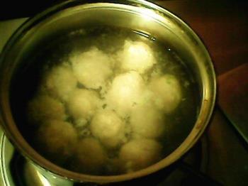 肉圆炖鸡蛋怎么做，肉圆炖鸡蛋怎么做好吃，肉圆炖鸡蛋做法