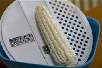 鲜玉米糕怎么做，鲜玉米糕怎么做好吃，鲜玉米糕做法