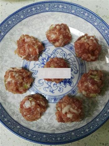 冬瓜肉丸汤怎么做，冬瓜肉丸汤怎么做好吃，冬瓜肉丸汤做法