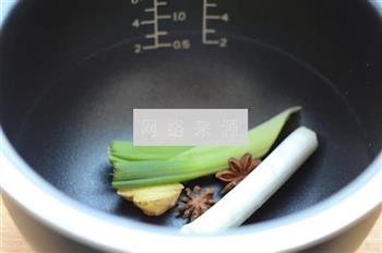 松茸煲鸡汤怎么做，松茸煲鸡汤怎么做好吃，松茸煲鸡汤做法