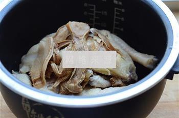 松茸煲鸡汤怎么做，松茸煲鸡汤怎么做好吃，松茸煲鸡汤做法