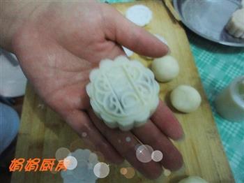 奶香冰皮月饼怎么做，奶香冰皮月饼怎么做好吃，奶香冰皮月饼做法