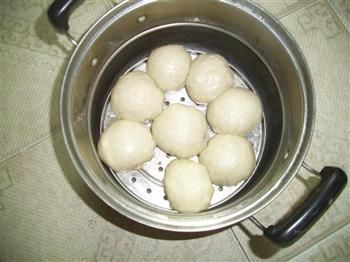 莲子荞麦面包怎么做，莲子荞麦面包怎么做好吃，莲子荞麦面包做法