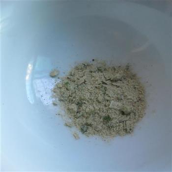 椒盐花生米怎么做，椒盐花生米怎么做好吃，椒盐花生米做法