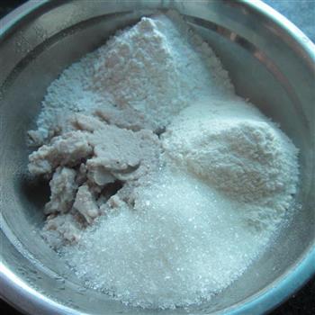 油炸豆渣饼怎么做，油炸豆渣饼怎么做好吃，油炸豆渣饼做法