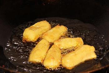 香炸豆腐怎么做，香炸豆腐怎么做好吃，香炸豆腐做法