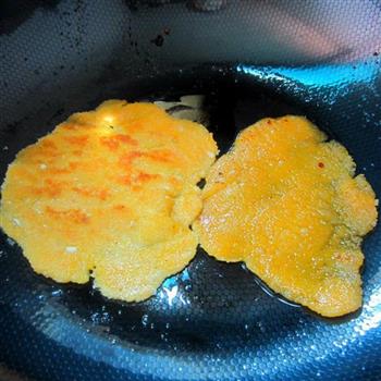 煎南瓜饼怎么做，煎南瓜饼怎么做好吃，煎南瓜饼做法
