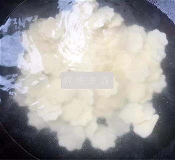时蔬面花汤怎么做，时蔬面花汤怎么做好吃，时蔬面花汤做法
