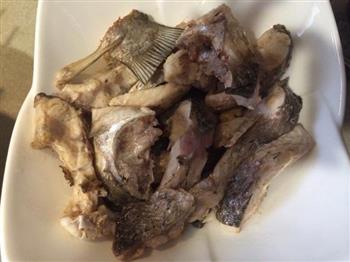 麻辣干锅鱼怎么做，麻辣干锅鱼怎么做好吃，麻辣干锅鱼做法