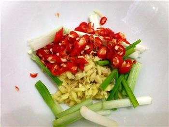 爽口双菇荟怎么做，爽口双菇荟怎么做好吃，爽口双菇荟做法