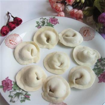 电压锅煎饺子怎么做，电压锅煎饺子怎么做好吃，电压锅煎饺子做法