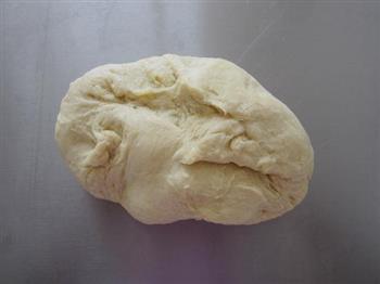 毛毛虫面包怎么做，毛毛虫面包怎么做好吃，毛毛虫面包做法
