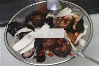 玛卡香菇枸杞汤怎么做，玛卡香菇枸杞汤怎么做好吃，玛卡香菇枸杞汤做法