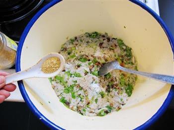 莲藕饼怎么做，莲藕饼怎么做好吃，莲藕饼做法
