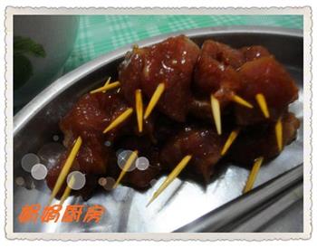 香煎牙签猪肉怎么做，香煎牙签猪肉怎么做好吃，香煎牙签猪肉做法