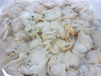 丝瓜文蛤饼怎么做，丝瓜文蛤饼怎么做好吃，丝瓜文蛤饼做法
