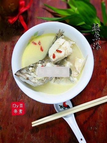 鲈鱼汤怎么做，鲈鱼汤怎么做好吃，鲈鱼汤做法