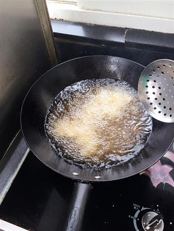 柠香凤梨虾球怎么做，柠香凤梨虾球怎么做好吃，柠香凤梨虾球做法