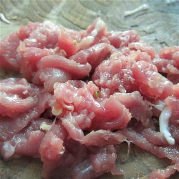 烤牙签肉怎么做，烤牙签肉怎么做好吃，烤牙签肉做法