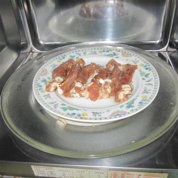 烤鸭骨怎么做，烤鸭骨怎么做好吃，烤鸭骨做法