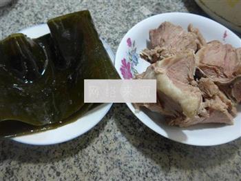 海带肉骨汤怎么做，海带肉骨汤怎么做好吃，海带肉骨汤做法