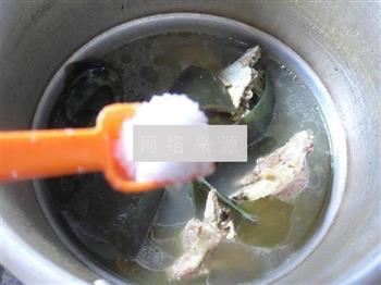 海带肉骨汤怎么做，海带肉骨汤怎么做好吃，海带肉骨汤做法