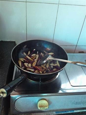 酱香茄子怎么做，酱香茄子怎么做好吃，酱香茄子做法