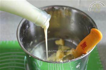 椰蓉牛乳条怎么做，椰蓉牛乳条怎么做好吃，椰蓉牛乳条做法