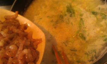 虾仁小白菜疙瘩汤怎么做，虾仁小白菜疙瘩汤怎么做好吃，虾仁小白菜疙瘩汤做法