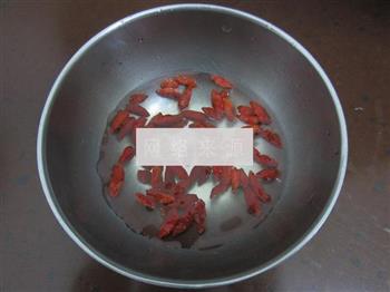 波菜枸杞猪肝汤怎么做，波菜枸杞猪肝汤怎么做好吃，波菜枸杞猪肝汤做法