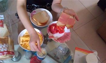三文治怎么做，三文治怎么做好吃，三文治做法