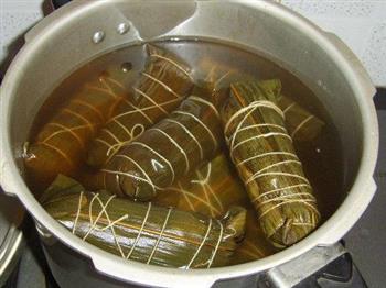 板栗纯精肉粽怎么做，板栗纯精肉粽怎么做好吃，板栗纯精肉粽做法