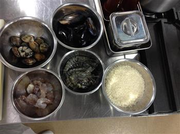 西班牙海鲜饭怎么做，西班牙海鲜饭怎么做好吃，西班牙海鲜饭做法