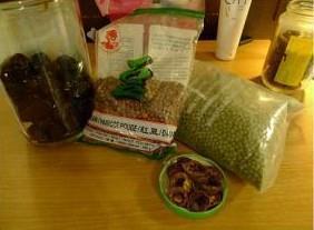 红绿豆凉糕怎么做，红绿豆凉糕怎么做好吃，红绿豆凉糕做法