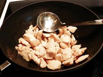 泰汁番茄鸡块怎么做，泰汁番茄鸡块怎么做好吃，泰汁番茄鸡块做法